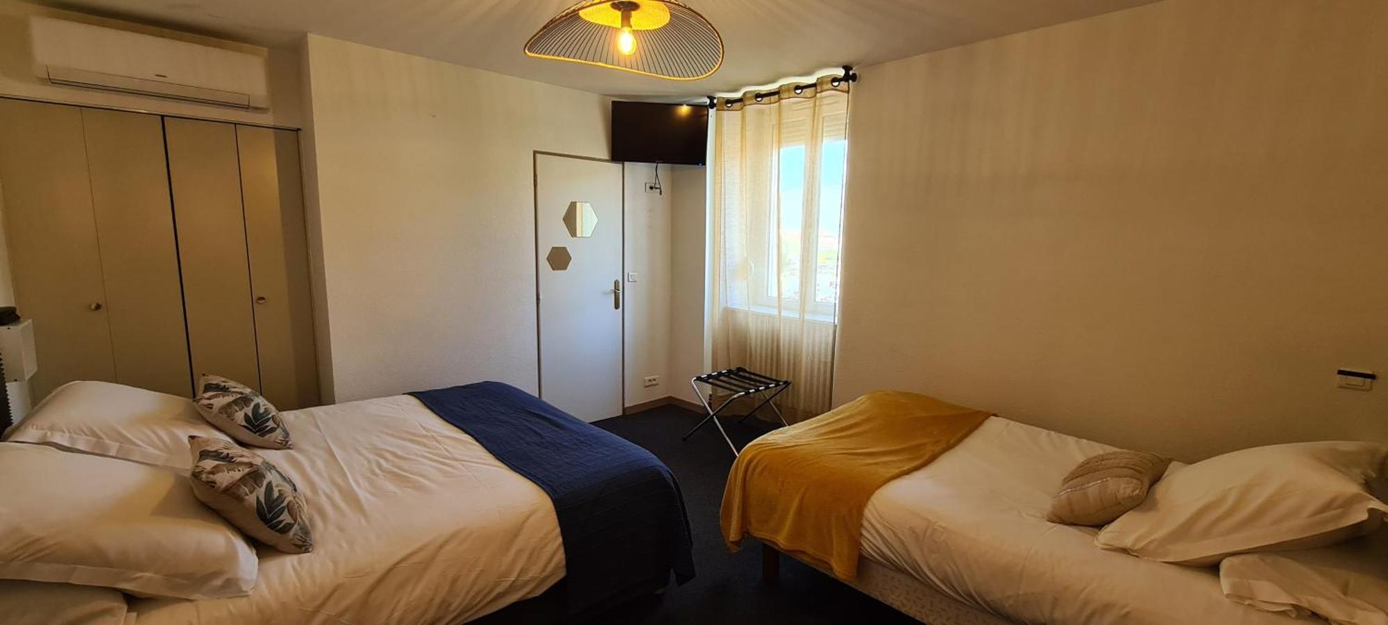 La Truite De La Loue Hotell Quingey Exteriör bild