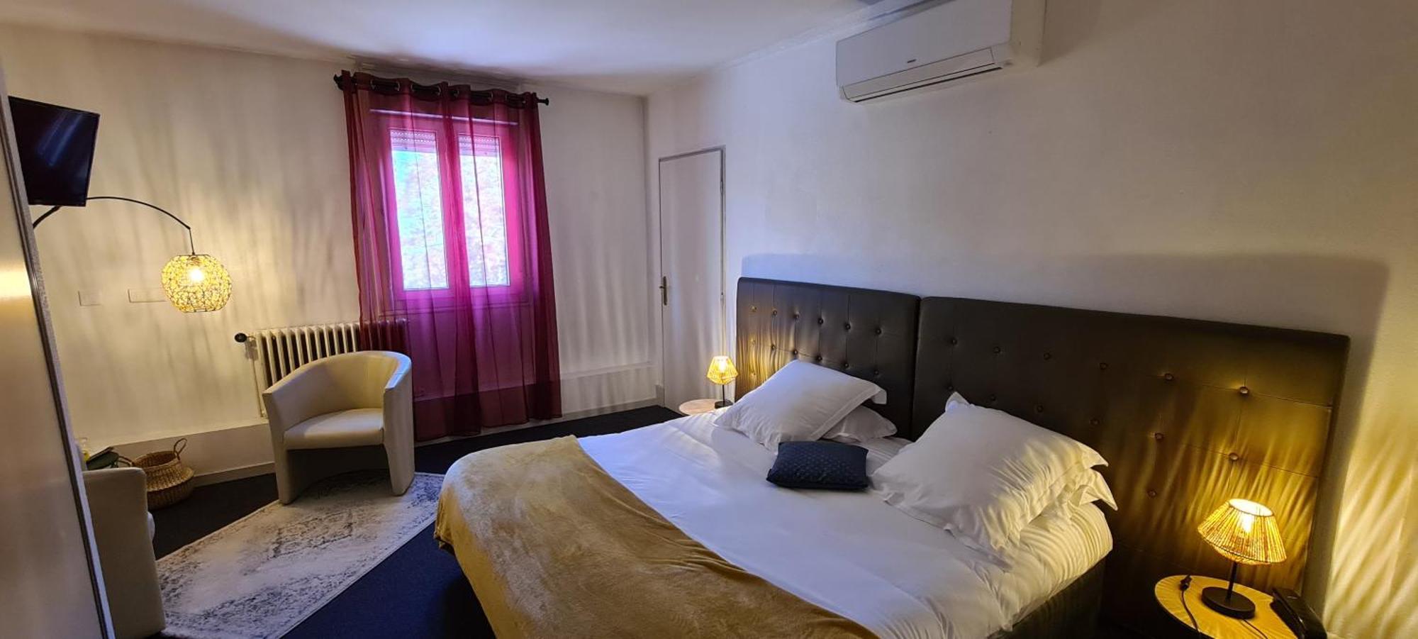 La Truite De La Loue Hotell Quingey Exteriör bild