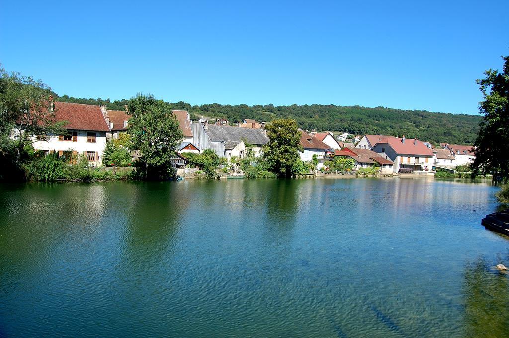 La Truite De La Loue Hotell Quingey Exteriör bild